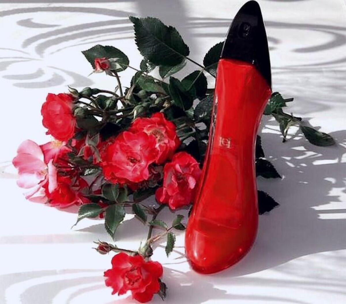 Carolina Herrera Very Good Gir - Perfume Floral Fragrance reseña y precio