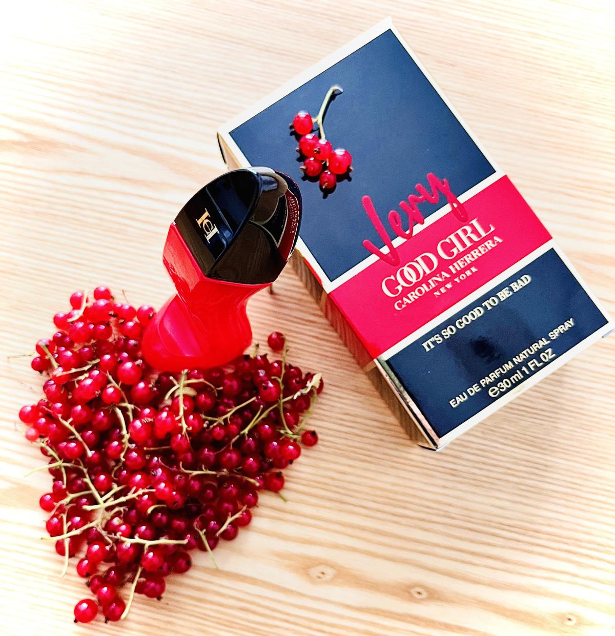 Carolina Herrera Very Good Gir - Perfume Floral Fragrance reseña y precio