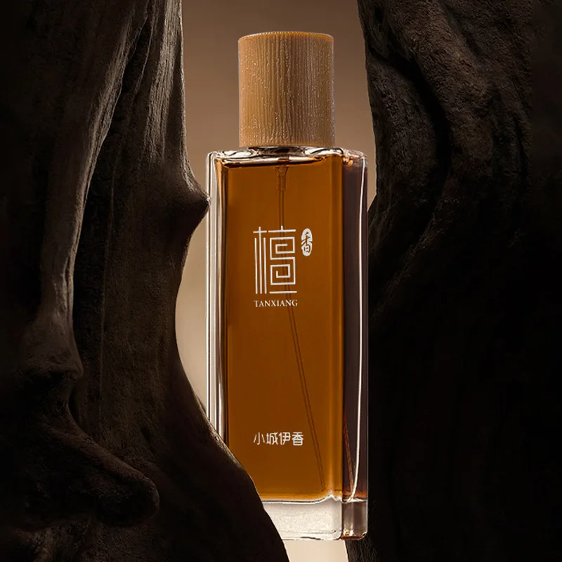 Eau de Toilette de Sándalo de  - Perfume For Fragrance reseña y precio