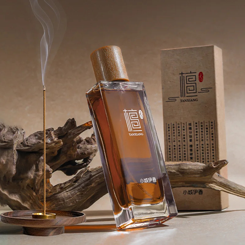 Eau de Toilette de Sándalo de  - Perfume For Fragrance reseña y precio
